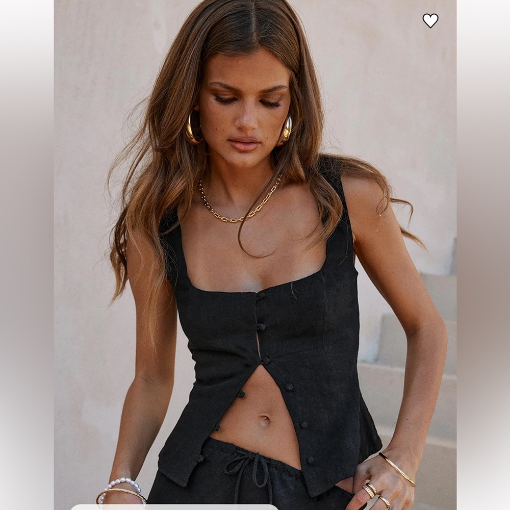 Princess Polly linen black top